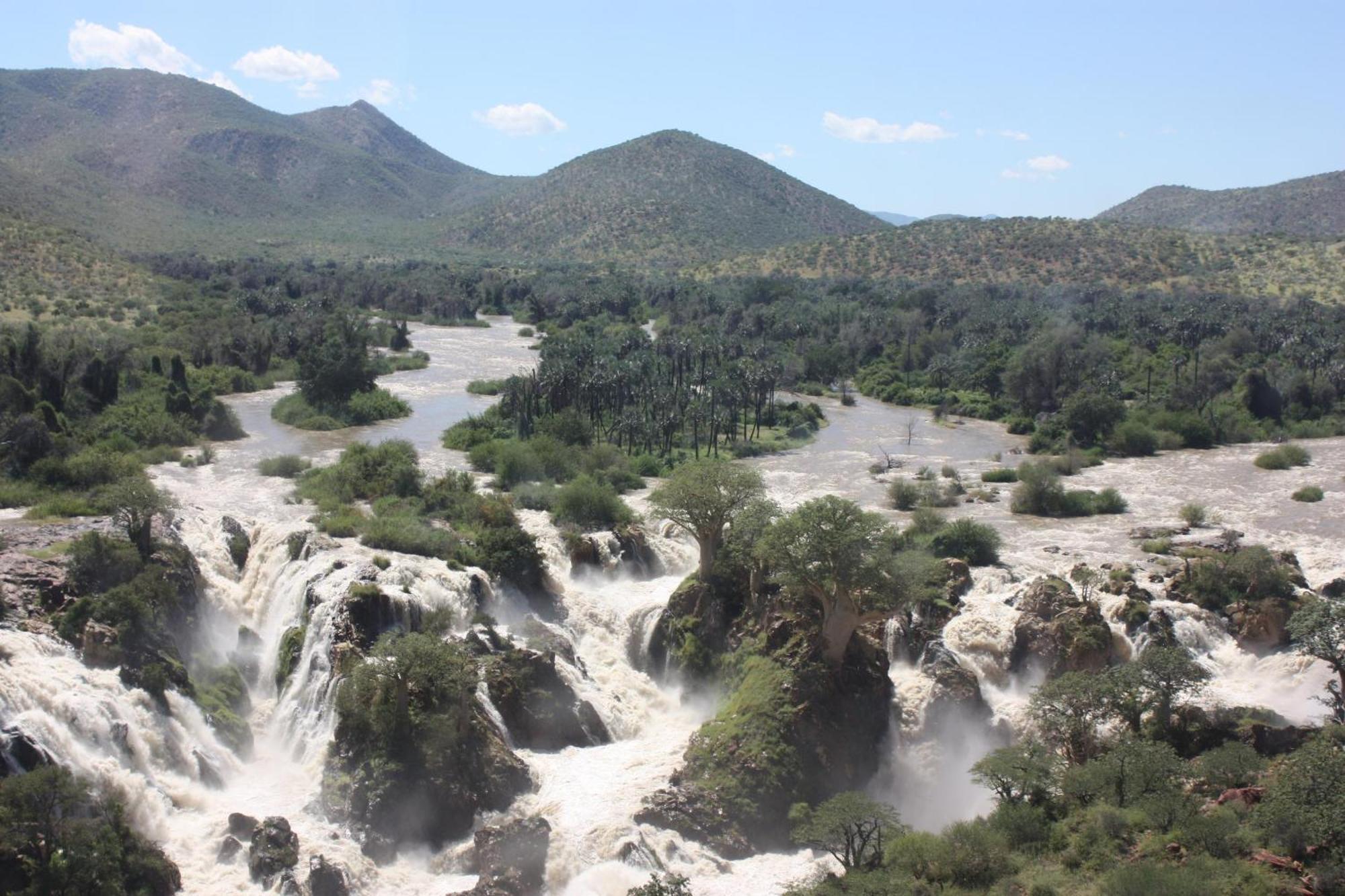 Omarunga Epupa-Falls Camp Ngoại thất bức ảnh