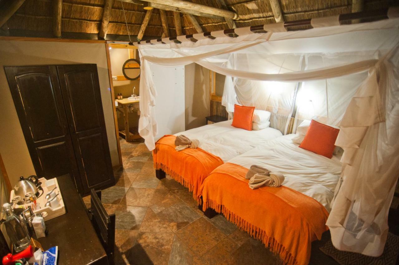 Omarunga Epupa-Falls Camp Ngoại thất bức ảnh